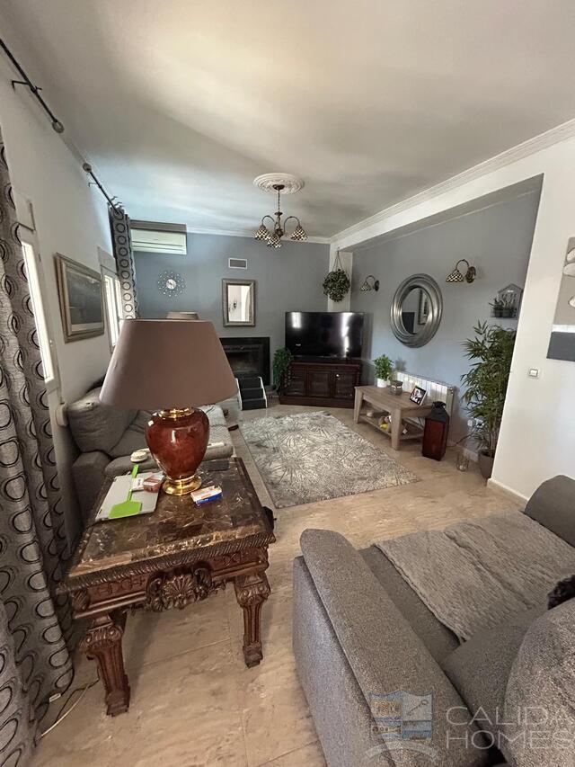 Casa Fuente: Villa for Sale in Oria, Almería Casa Fuente: Villa for Sale in Oria, Almería