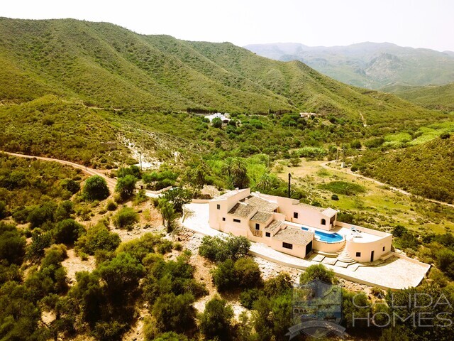 Country House in Turre, Almería Country House in Turre, Almería