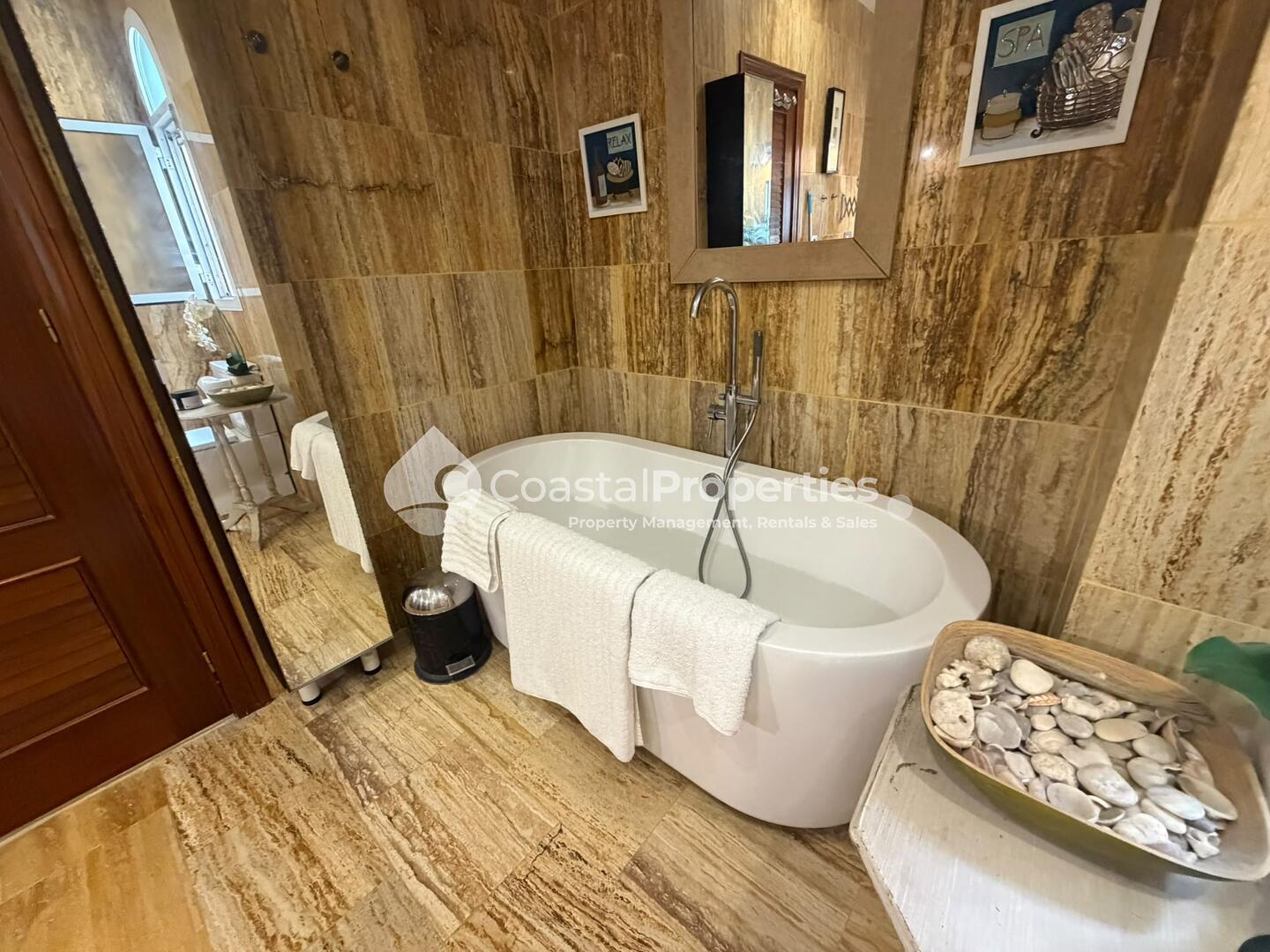 CPM- 070 VILLA MARINKA: Villa for Sale in Mojácar, Almería CPM- 070 VILLA MARINKA: Villa for Sale in Mojácar, Almería