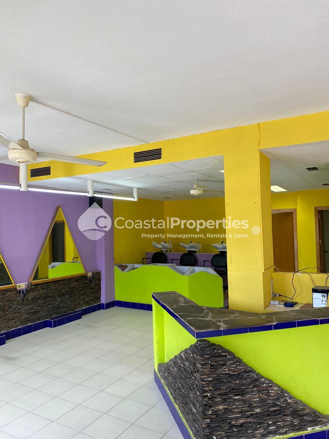 CPR-026 LOCAL COMERCIAL: Commercial Property for Rent in Mojácar, Almería CPR-026 LOCAL COMERCIAL: Commercial Property for Rent in Mojácar, Almería