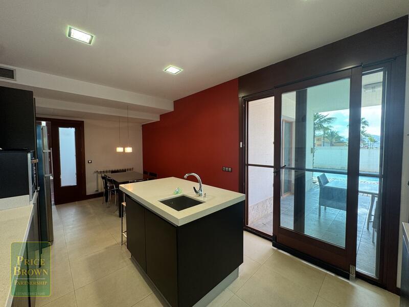 DV1613: Villa en vente dans Huercal-Overa, Almería DV1613: Villa en vente dans Huercal-Overa, Almería