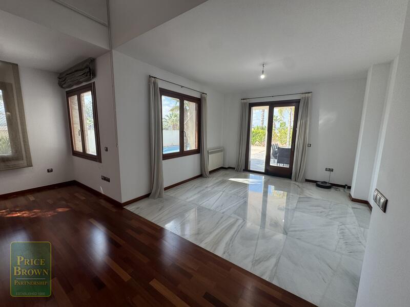 DV1613: Villa en vente dans Huercal-Overa, Almería DV1613: Villa en vente dans Huercal-Overa, Almería