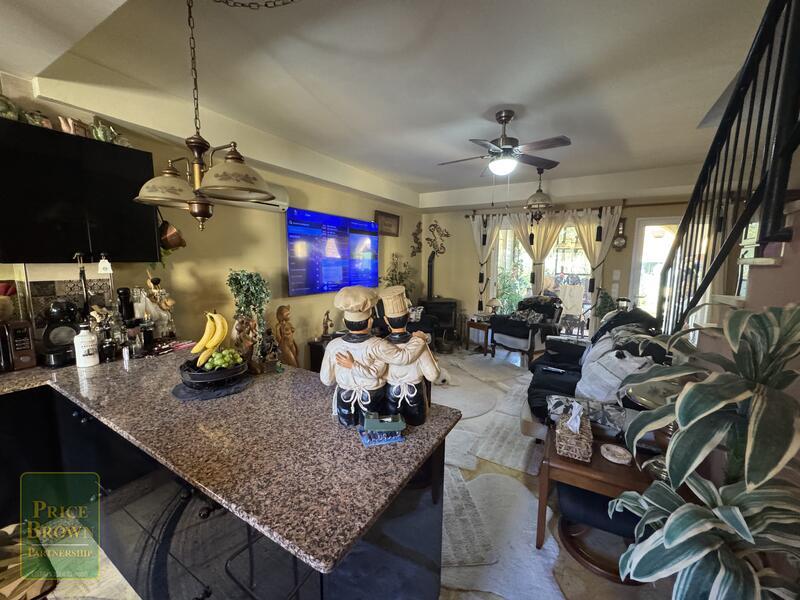 LV876: Townhouse for Sale in Vera Playa, Almería LV876: Townhouse for Sale in Vera Playa, Almería