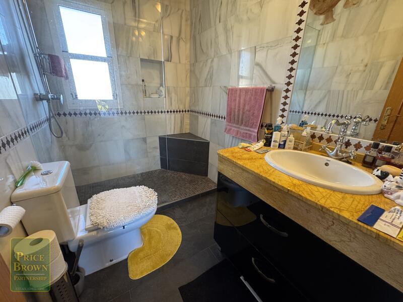 LV876: Townhouse for Sale in Vera Playa, Almería LV876: Townhouse for Sale in Vera Playa, Almería