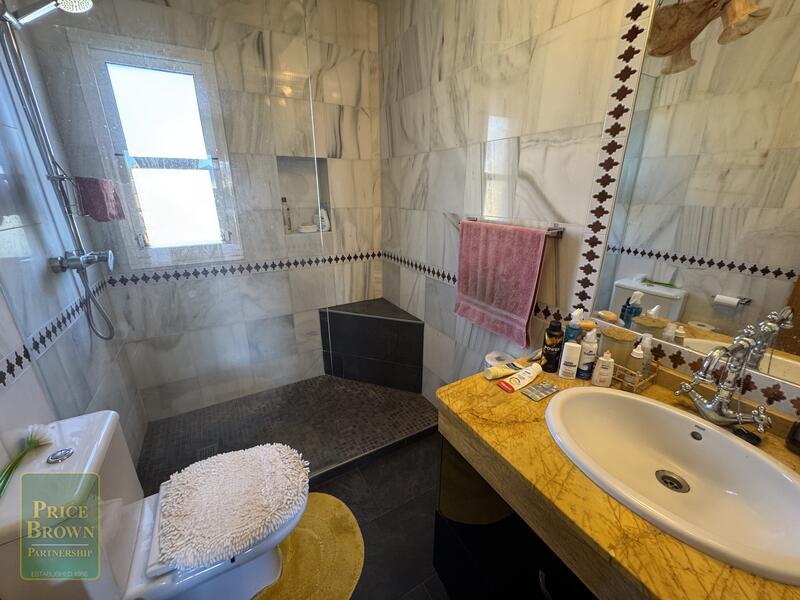 LV876: Townhouse for Sale in Vera Playa, Almería LV876: Townhouse for Sale in Vera Playa, Almería