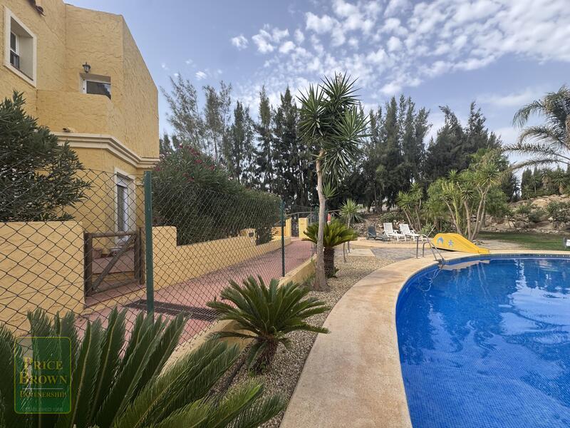 LV882: Townhouse for Sale in Valle del Este, Almería LV882: Townhouse for Sale in Valle del Este, Almería