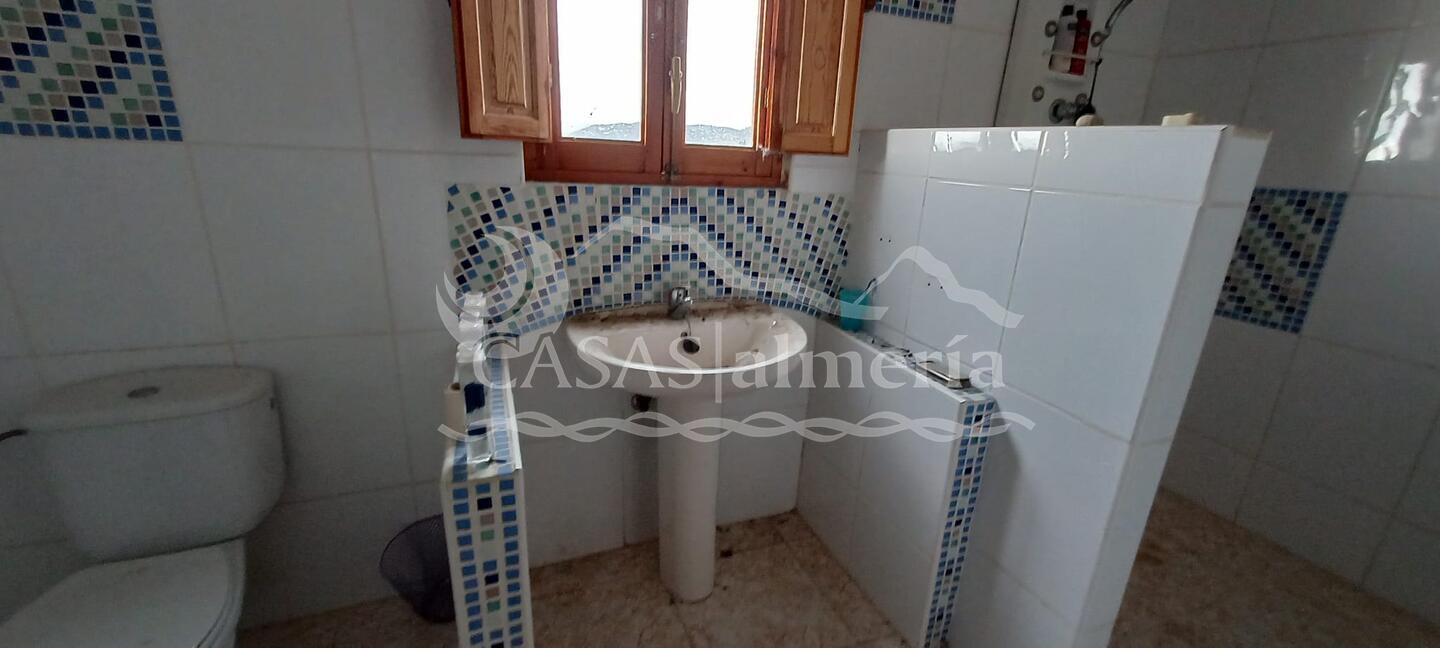 R02041: Country House for Sale in La Perulera, Almería R02041: Country House for Sale in La Perulera, Almería