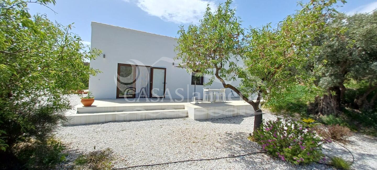 R22350: Country House for Sale in Velez-Blanco, Almería R22350: Country House for Sale in Velez-Blanco, Almería