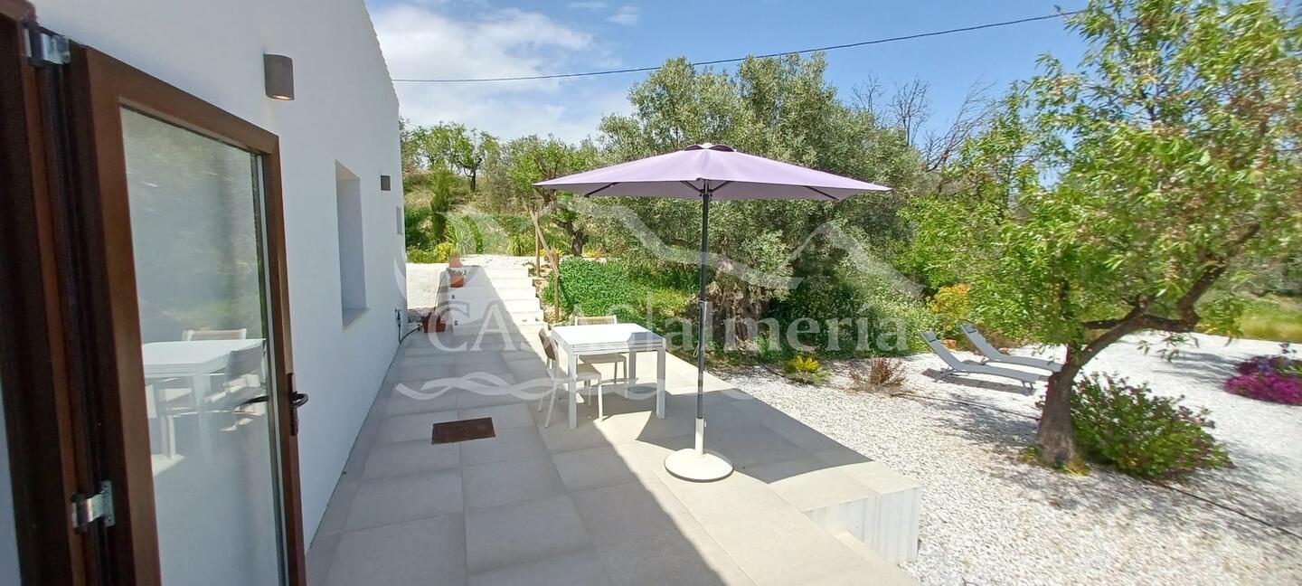 R22350: Country House for Sale in Velez-Blanco, Almería R22350: Country House for Sale in Velez-Blanco, Almería