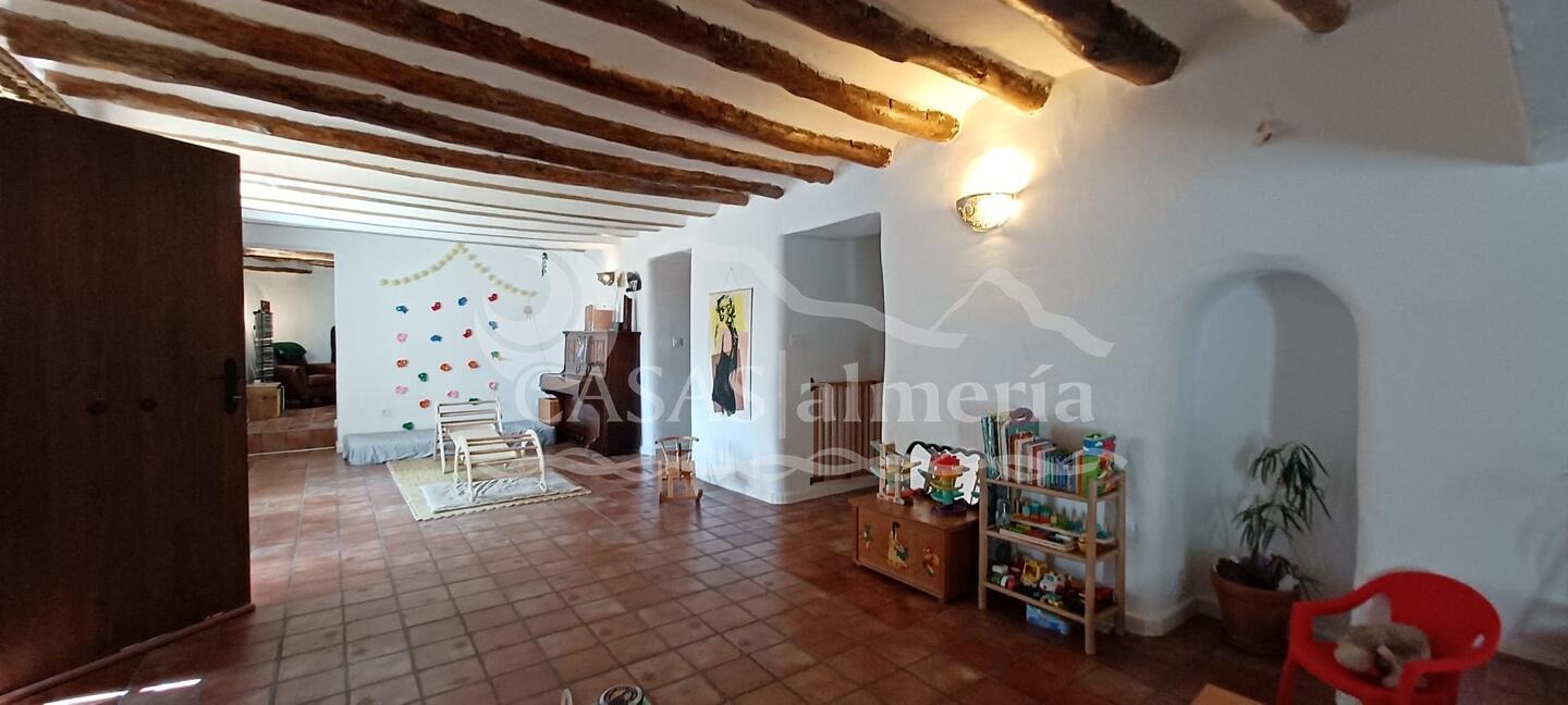 R22350: Country House for Sale in Velez-Blanco, Almería R22350: Country House for Sale in Velez-Blanco, Almería