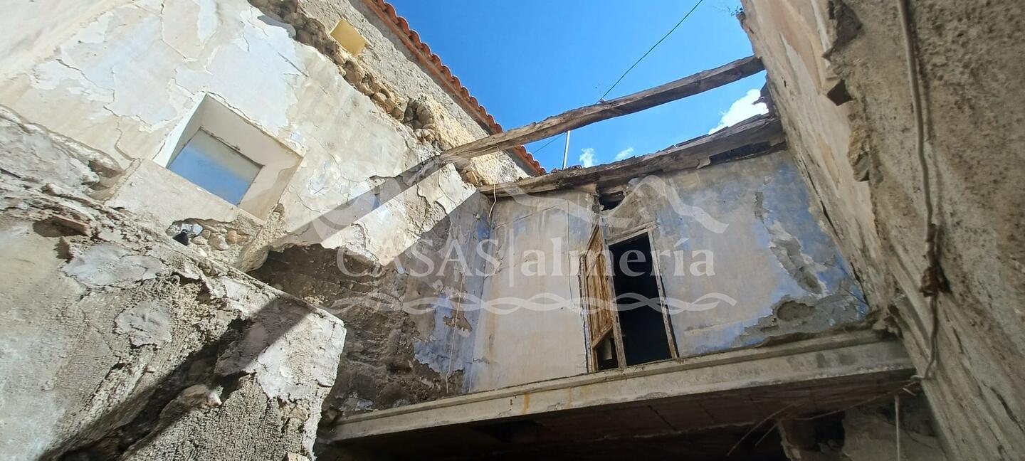 R22356: Landhuis Te koop in Oria, Almería R22356: Landhuis Te koop in Oria, Almería