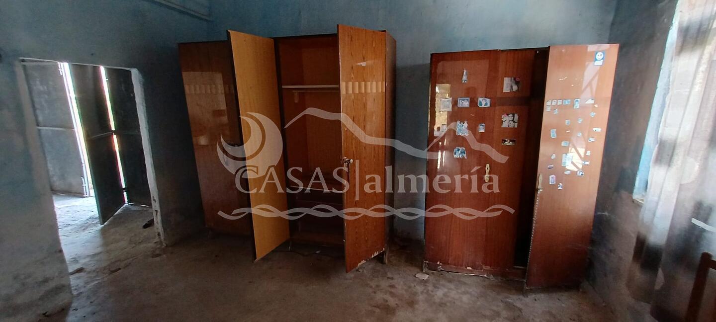 R22366: Landhuis Te koop in El Saltador, Almería R22366: Landhuis Te koop in El Saltador, Almería