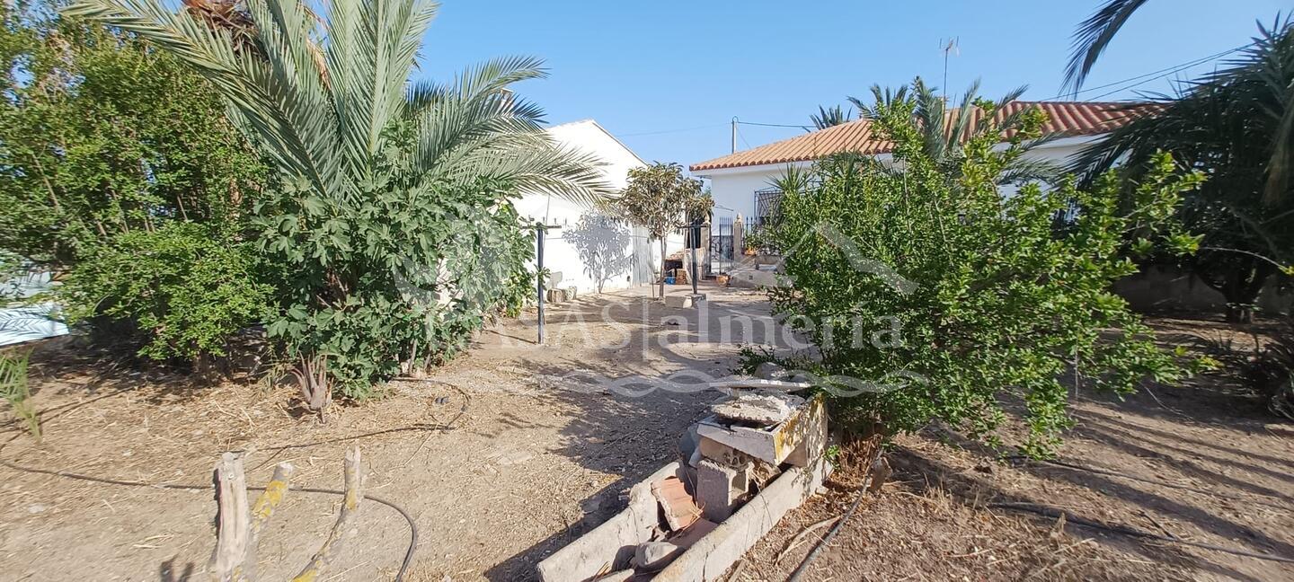 R22366: Landhuis Te koop in El Saltador, Almería R22366: Landhuis Te koop in El Saltador, Almería