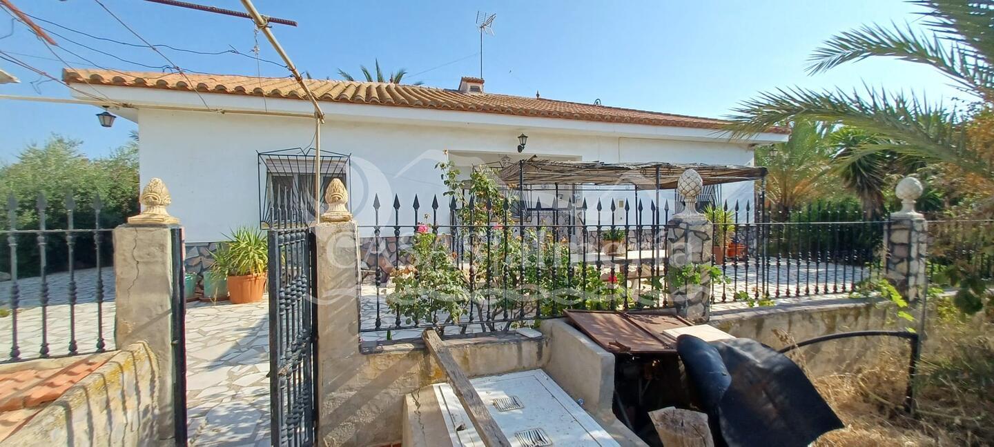 R22366: Landhuis Te koop in El Saltador, Almería R22366: Landhuis Te koop in El Saltador, Almería