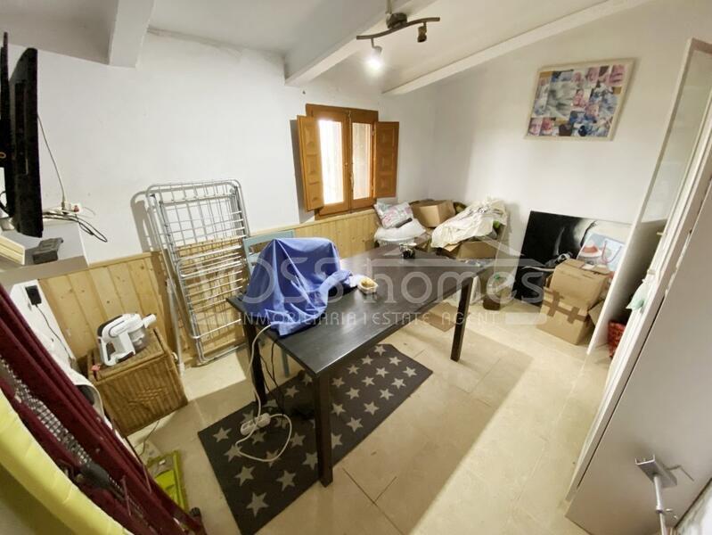 VH2486: Commercieel vastgoed Te koop in Huercal-Overa, Almería VH2486: Commercieel vastgoed Te koop in Huercal-Overa, Almería