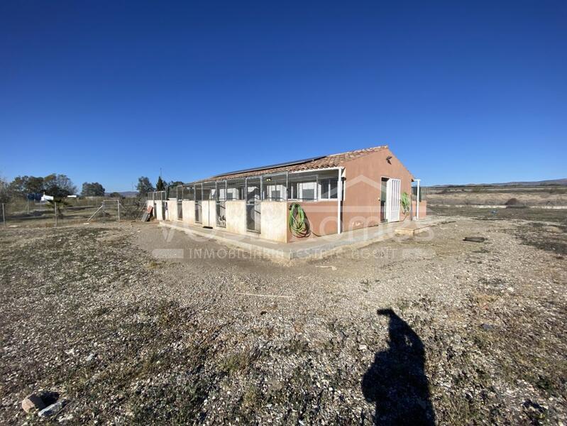 VH2486: Commercieel vastgoed Te koop in Huercal-Overa, Almería VH2486: Commercieel vastgoed Te koop in Huercal-Overa, Almería