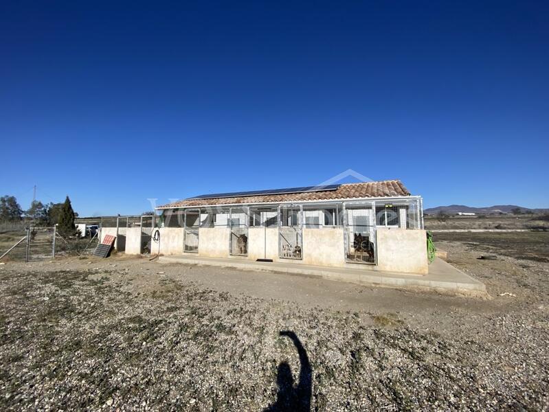 VH2486: Commercieel vastgoed Te koop in Huercal-Overa, Almería VH2486: Commercieel vastgoed Te koop in Huercal-Overa, Almería