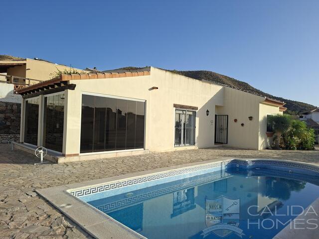 Villa Sierra : Villa for Sale in Arboleas, Almería Villa Sierra : Villa for Sale in Arboleas, Almería