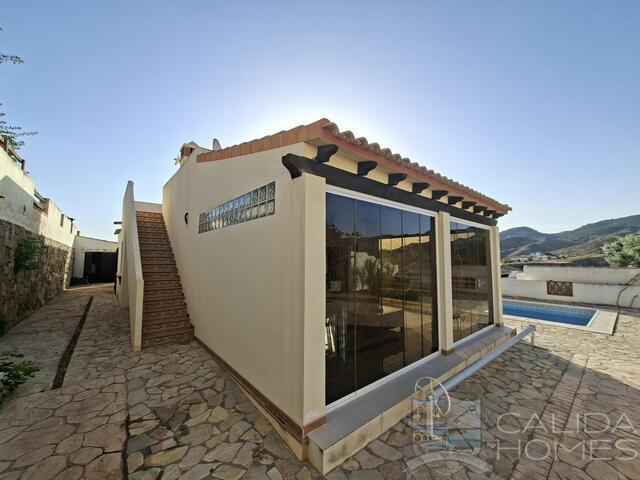 Villa Sierra : Villa for Sale in Arboleas, Almería Villa Sierra : Villa for Sale in Arboleas, Almería