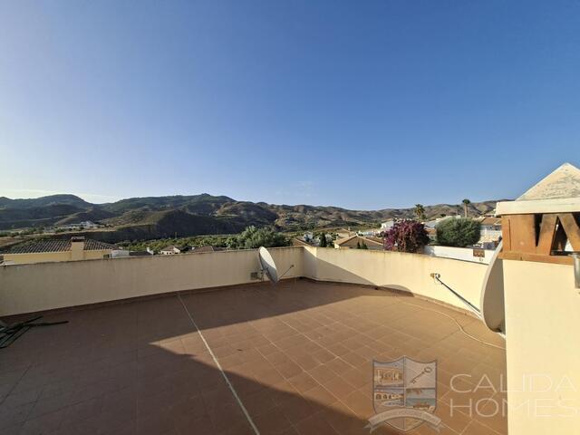 Villa Sierra : Villa for Sale in Arboleas, Almería Villa Sierra : Villa for Sale in Arboleas, Almería