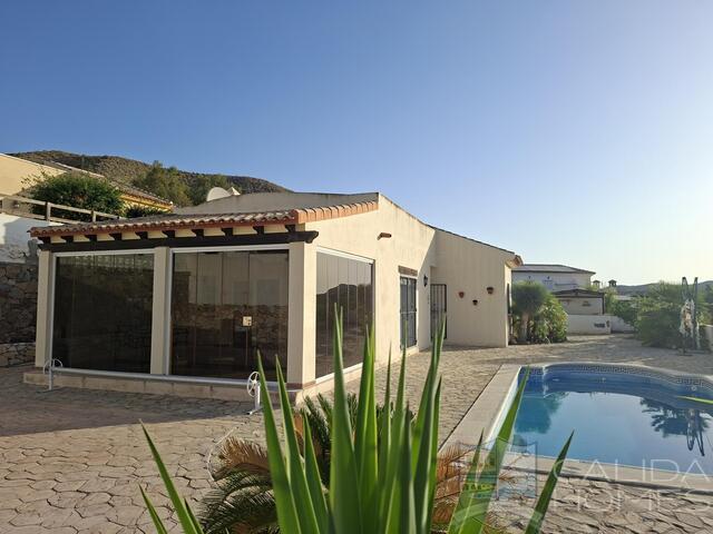 Villa Sierra : Villa for Sale in Arboleas, Almería Villa Sierra : Villa for Sale in Arboleas, Almería